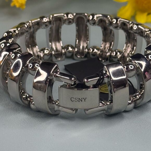 Christian Siriano Silver Bracelet with Timeless Elegance - Picture 3 of 7